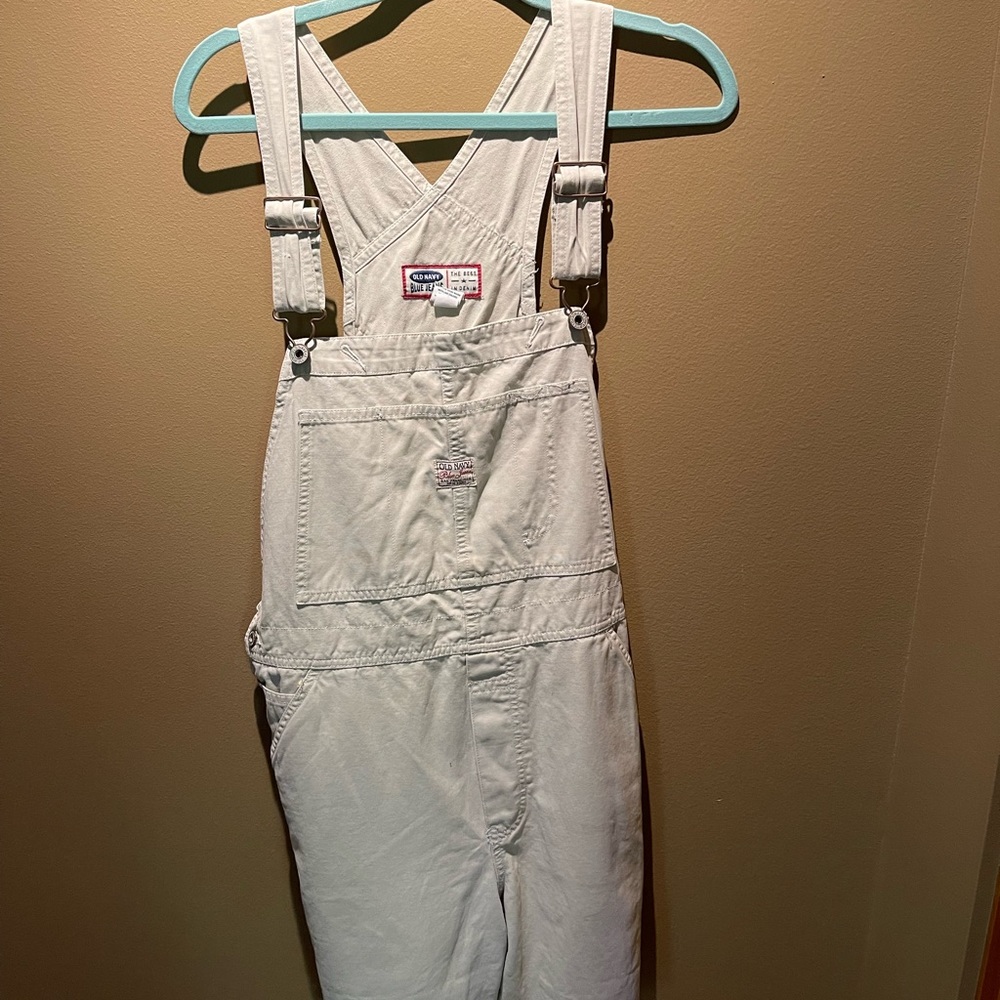 Vintage Old Navy khaki overall shorts